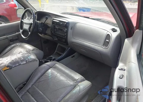 1997 Ford Explorer Eddie Bauer/Limited/Xl/Xlt from USA, damaged, VIN 1FMDU32X3VZC40174